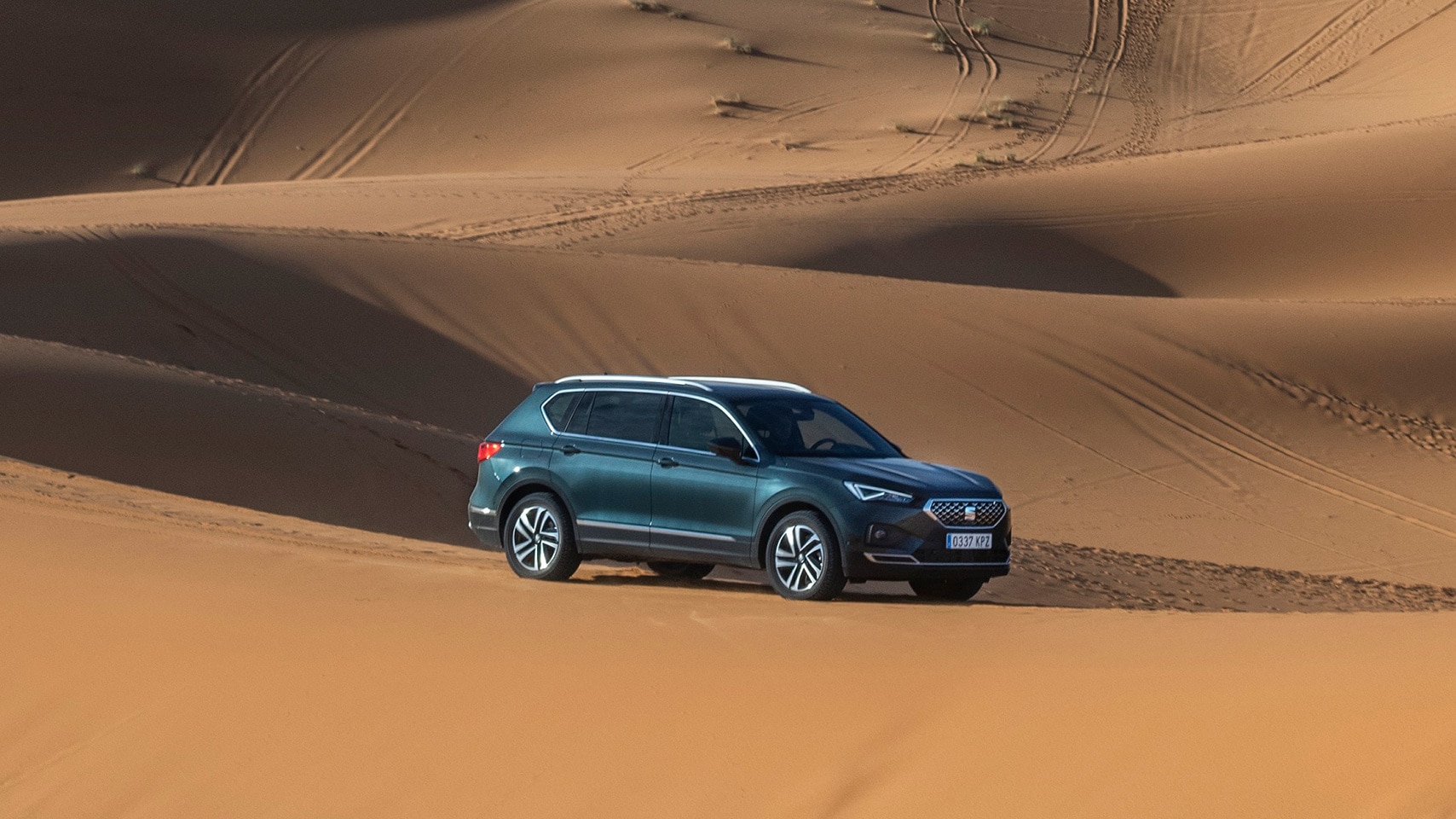 SEAT Tarraco desert landscape